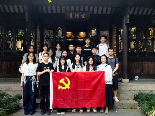 育德堂集体照
